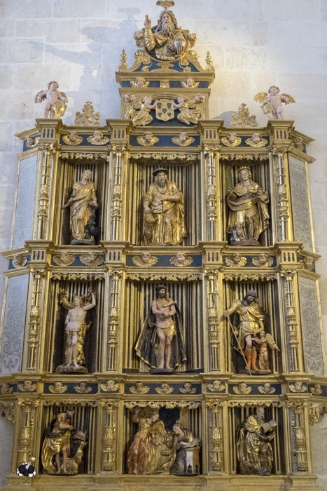 Alterpiece of a chapel in the cathedral