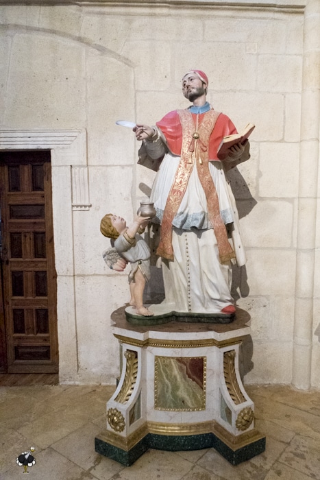A statue