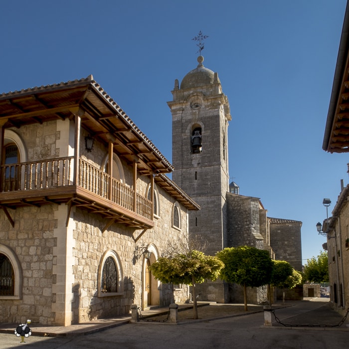 The church in Rabé de las Calzadas
