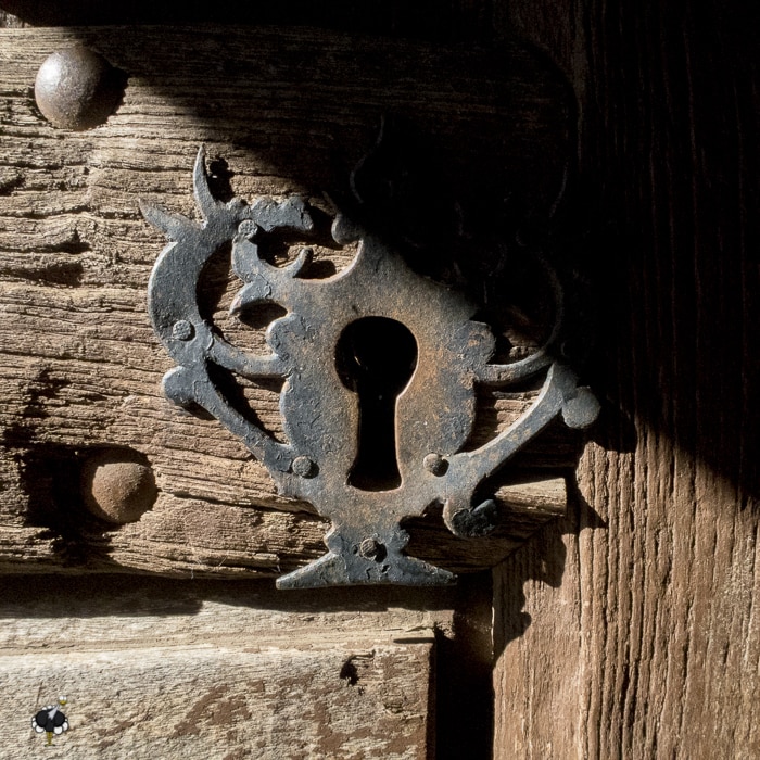 San Martin's keyhole