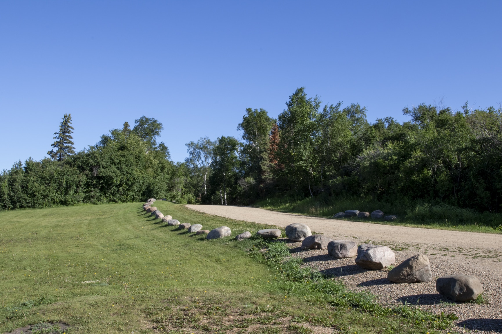 Sir Winston Churchill Provincial Park Lac La Bicke Lookout parking lot